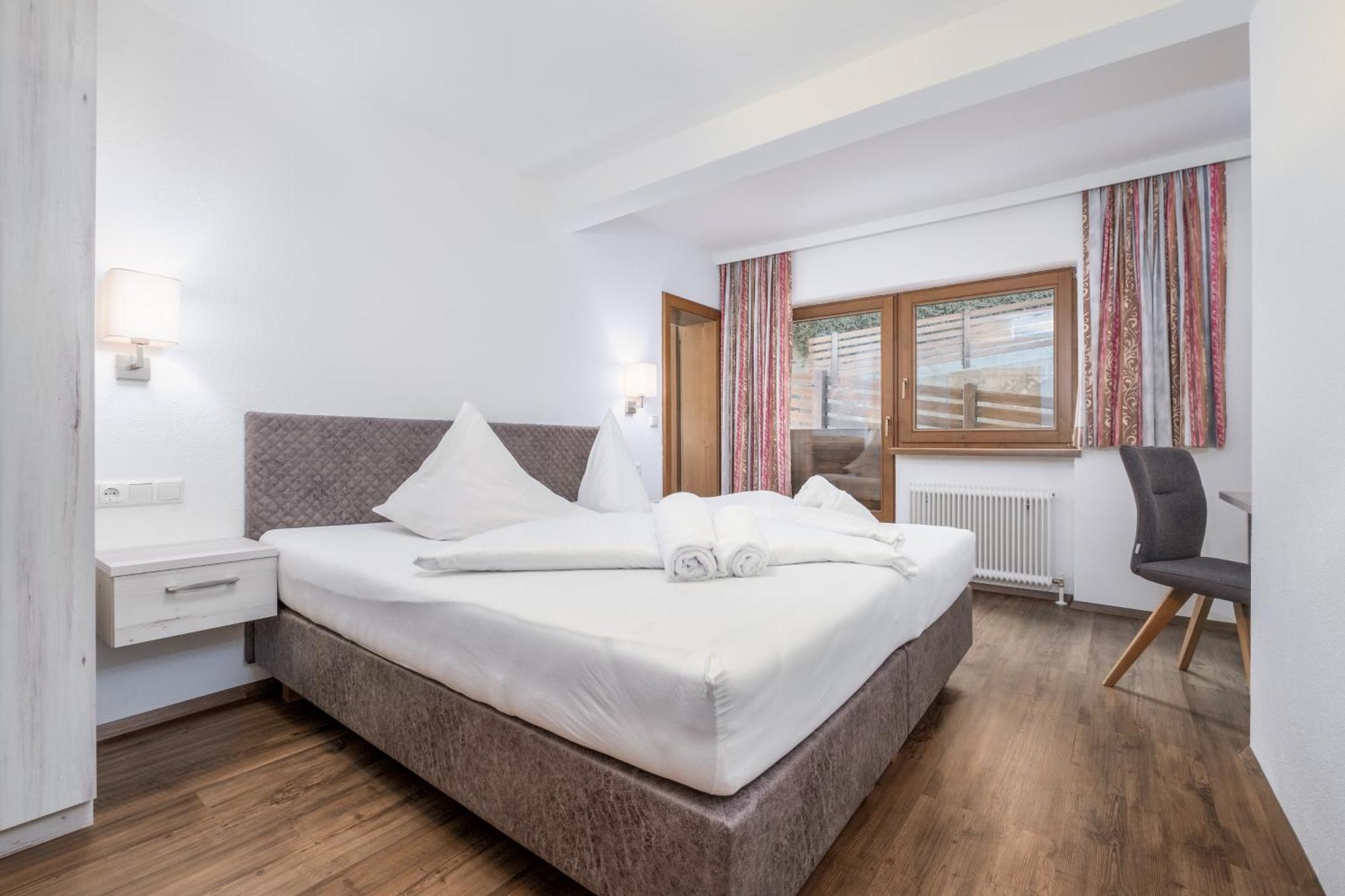 Haus Tuxerklamm Lejlighed Mayrhofen Værelse billede